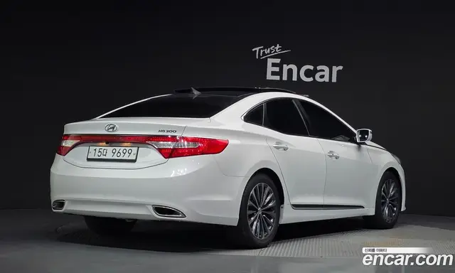 Hyundai Grandeur 2012 3.0 автомат (гидро), миниатюра 2 Hyundai Grandeur 2012 3.0 автомат (гидро), миниатюра 2