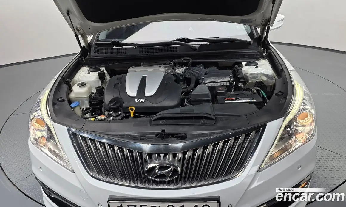 Hyundai Grandeur 2015 3.0 автомат (гидро), фото 5 Hyundai Grandeur 2015 3.0 автомат (гидро), фото 5