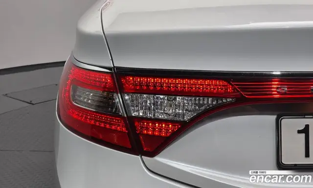 Hyundai Grandeur 2015 3.0 автомат (гидро), миниатюра 8 Hyundai Grandeur 2015 3.0 автомат (гидро), миниатюра 8