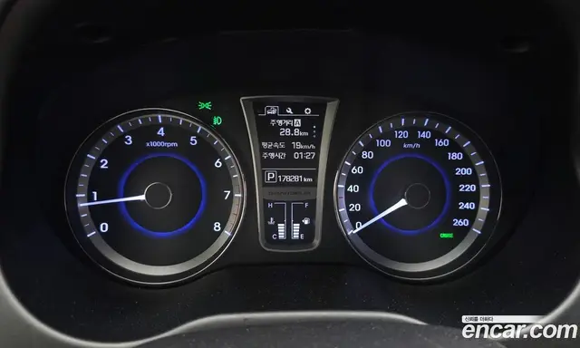 Hyundai Grandeur 2015 3.0 автомат (гидро), миниатюра 10 Hyundai Grandeur 2015 3.0 автомат (гидро), миниатюра 10