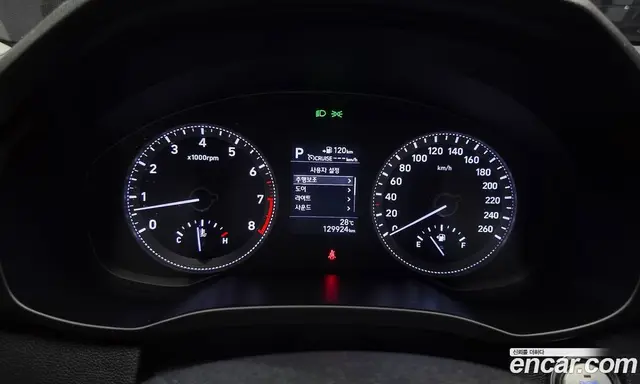 Hyundai Grandeur 2016 2.4 автомат (гидро), миниатюра 11
