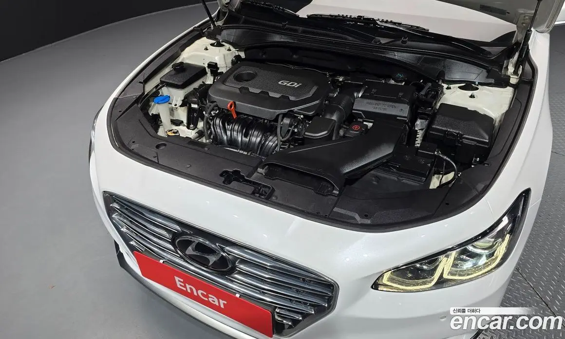 Hyundai Grandeur 2016 2.4 автомат (гидро), фото 6