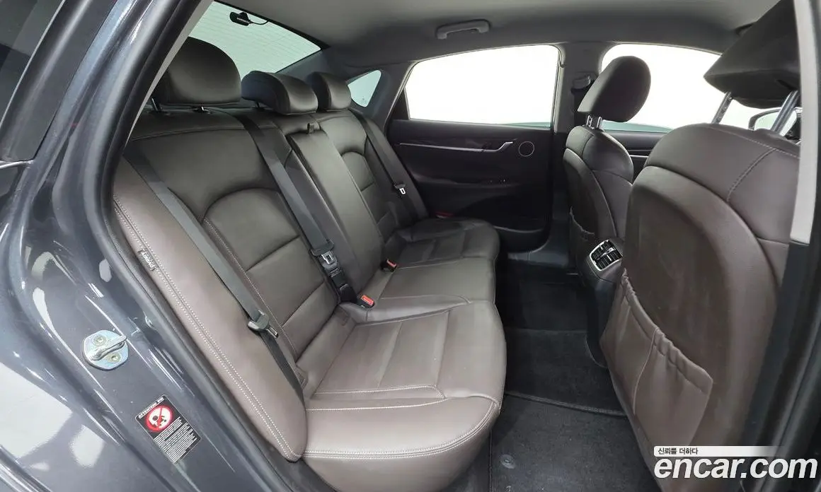 Hyundai Grandeur 2017 2.4 автомат (гидро), фото 20 Hyundai Grandeur 2017 2.4 автомат (гидро), фото 20