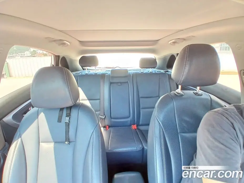 Hyundai i30 2012 1.6 автомат (гидро), фото 13 Hyundai i30 2012 1.6 автомат (гидро), фото 13