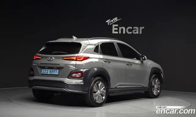 Hyundai Kona 2018 0.2 автомат (гидро), миниатюра 2