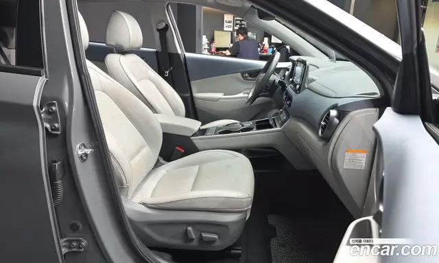 Hyundai Kona 2018 0.2 автомат (гидро), миниатюра 11