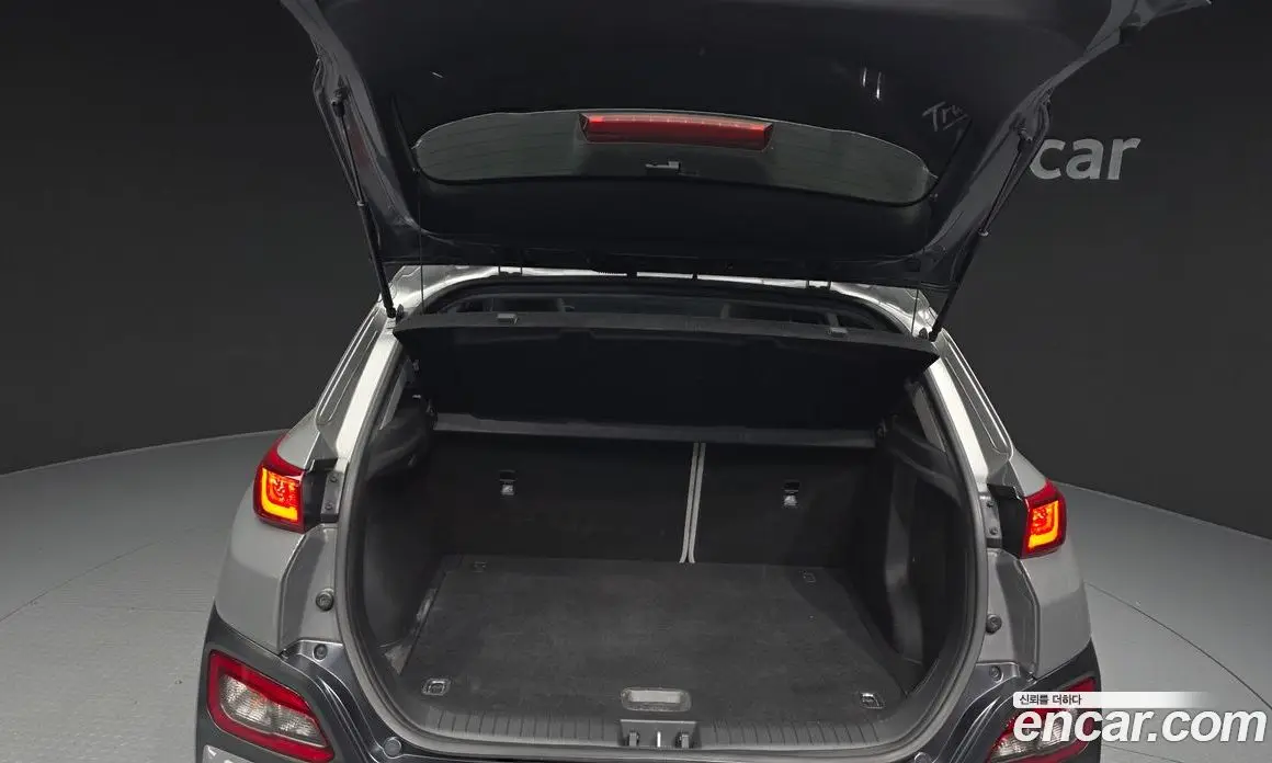 Hyundai Kona 2018 0.2 автомат (гидро), фото 20