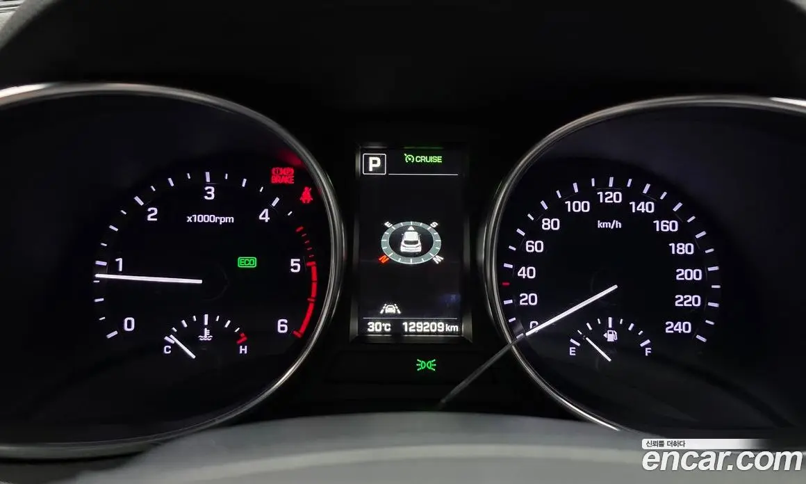 Hyundai Santa Fe 2016 2.0 автомат (гидро), фото 11