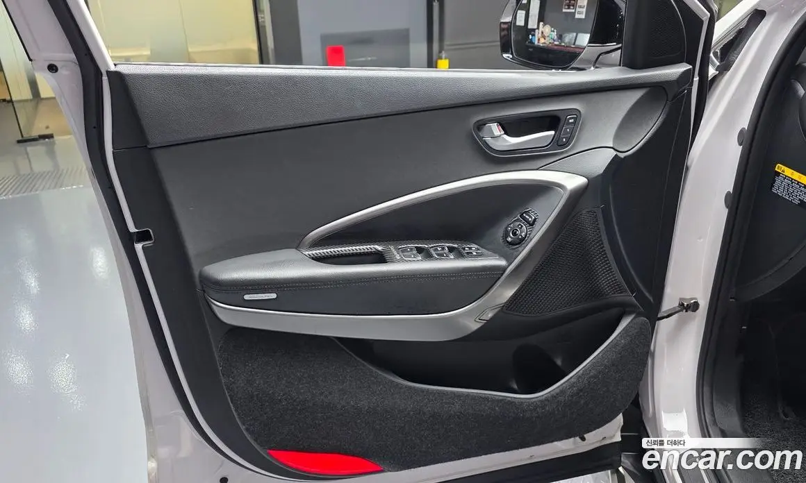 Hyundai Santa Fe 2016 2.0 автомат (гидро), фото 14
