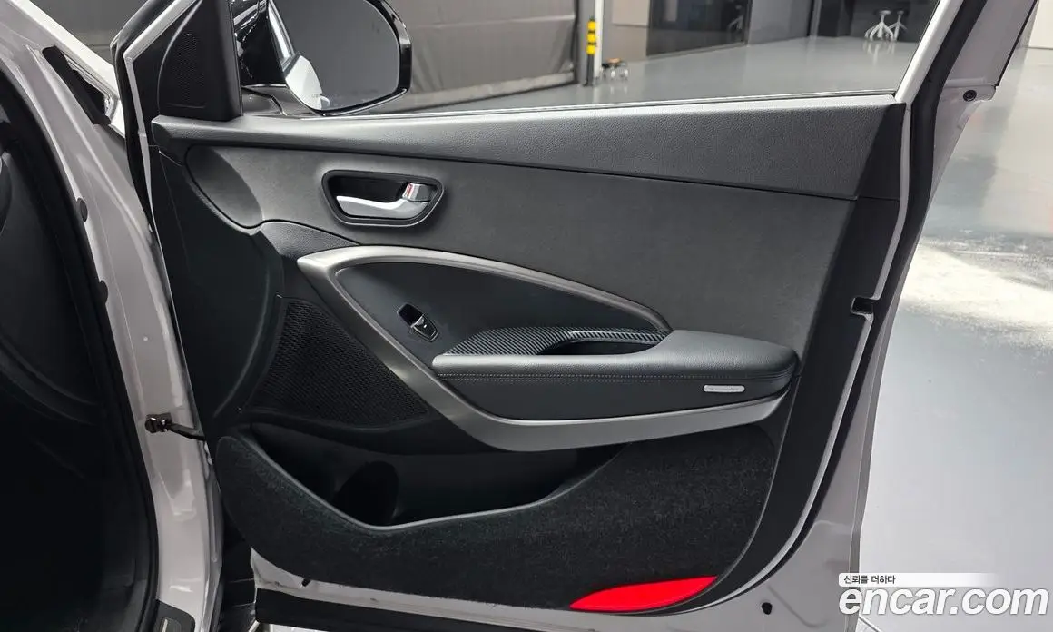 Hyundai Santa Fe 2016 2.0 автомат (гидро), фото 15
