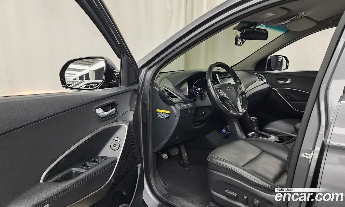 Hyundai Santa Fe 2016 2.0 автомат (гидро), фото 10
