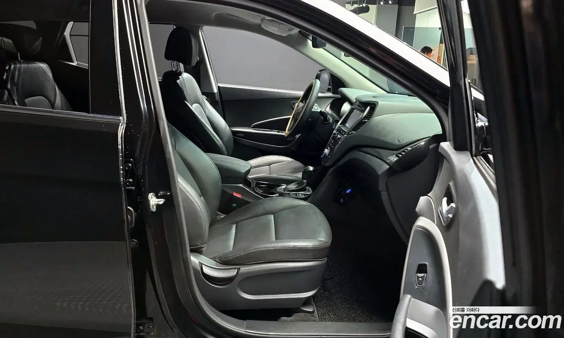 Hyundai Santa Fe 2018 2.0 автомат (гидро), фото 17