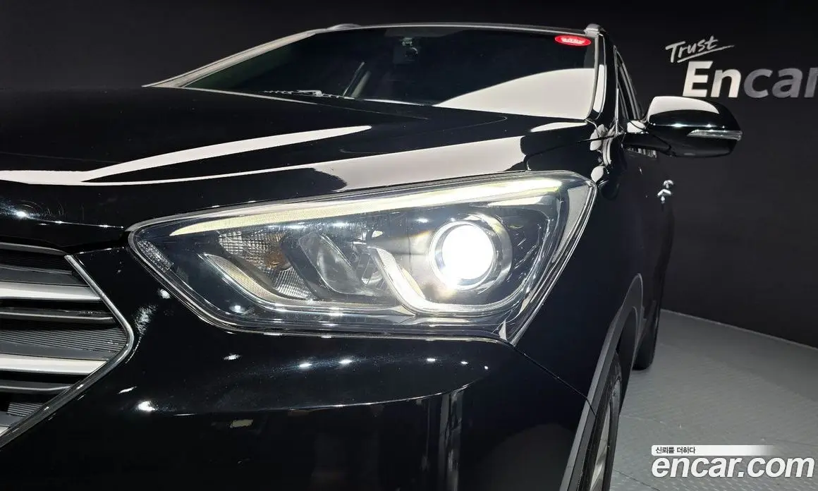 Hyundai Santa Fe 2018 2.0 автомат (гидро), фото 8