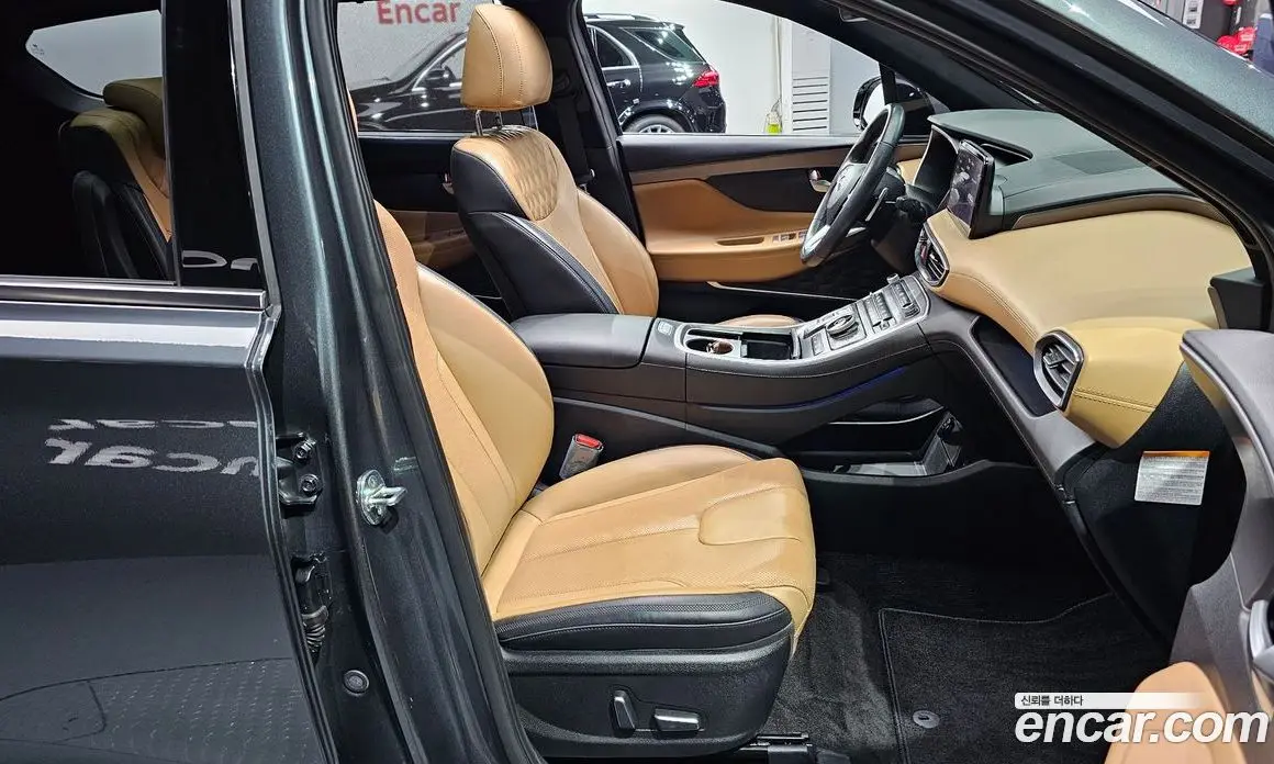 Hyundai Santa Fe 2022 1.6 автомат (гидро), фото 10