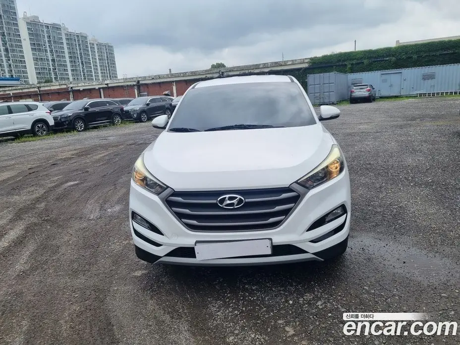 Hyundai Tucson 2016 2.0 автомат (гидро), фото 2 Hyundai Tucson 2016 2.0 автомат (гидро), фото 2