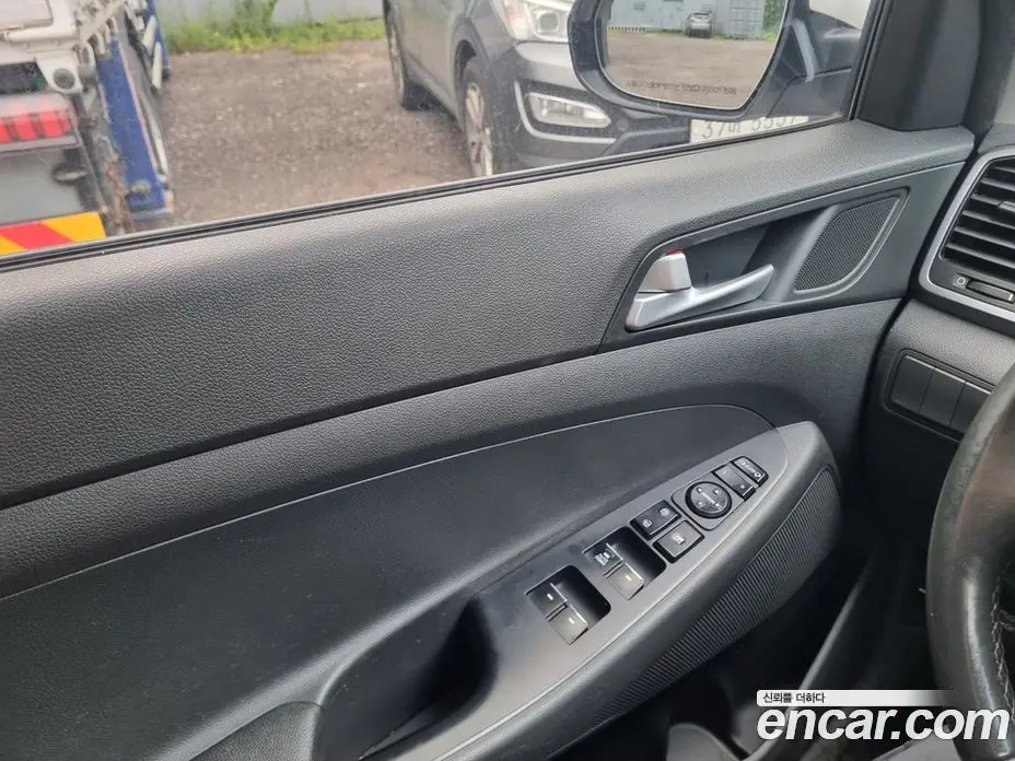 Hyundai Tucson 2016 2.0 автомат (гидро), фото 17 Hyundai Tucson 2016 2.0 автомат (гидро), фото 17