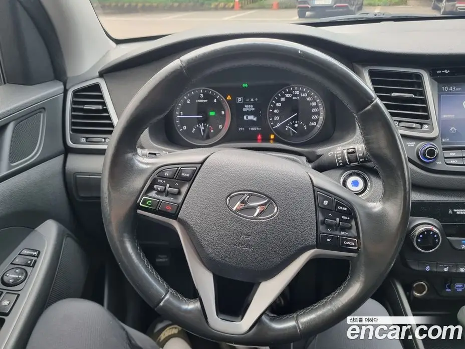 Hyundai Tucson 2016 2.0 автомат (гидро), фото 10 Hyundai Tucson 2016 2.0 автомат (гидро), фото 10