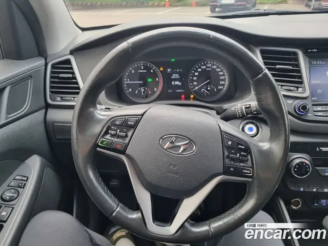 Hyundai Tucson 2016 2.0 автомат (гидро), миниатюра 10 Hyundai Tucson 2016 2.0 автомат (гидро), миниатюра 10