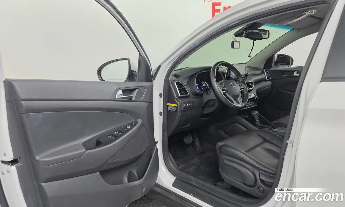 Hyundai Tucson 2019 1.6 автомат (гидро), фото 13