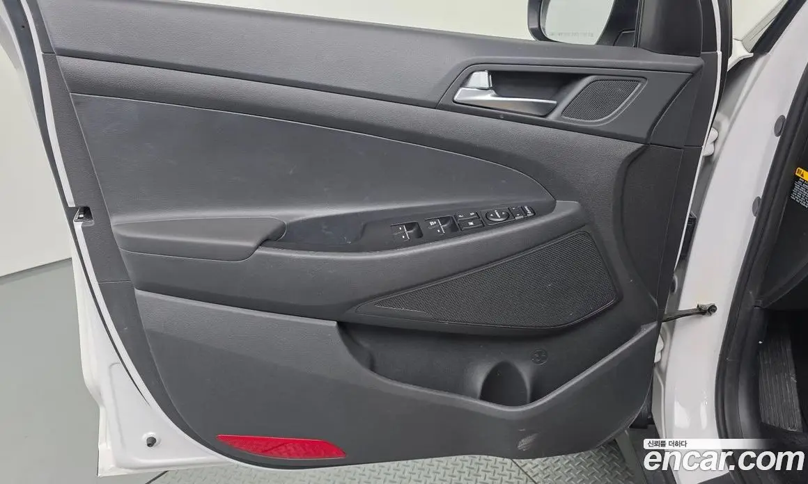 Hyundai Tucson 2019 1.6 автомат (гидро), фото 14
