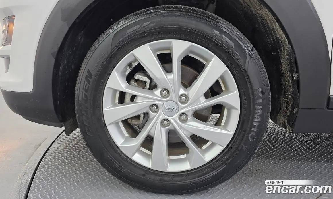 Hyundai Tucson 2019 1.6 автомат (гидро), фото 5
