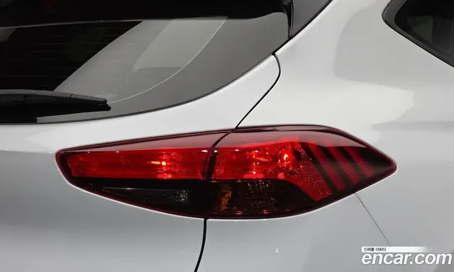 Hyundai Tucson 2019 1.6 автомат (гидро), миниатюра 9