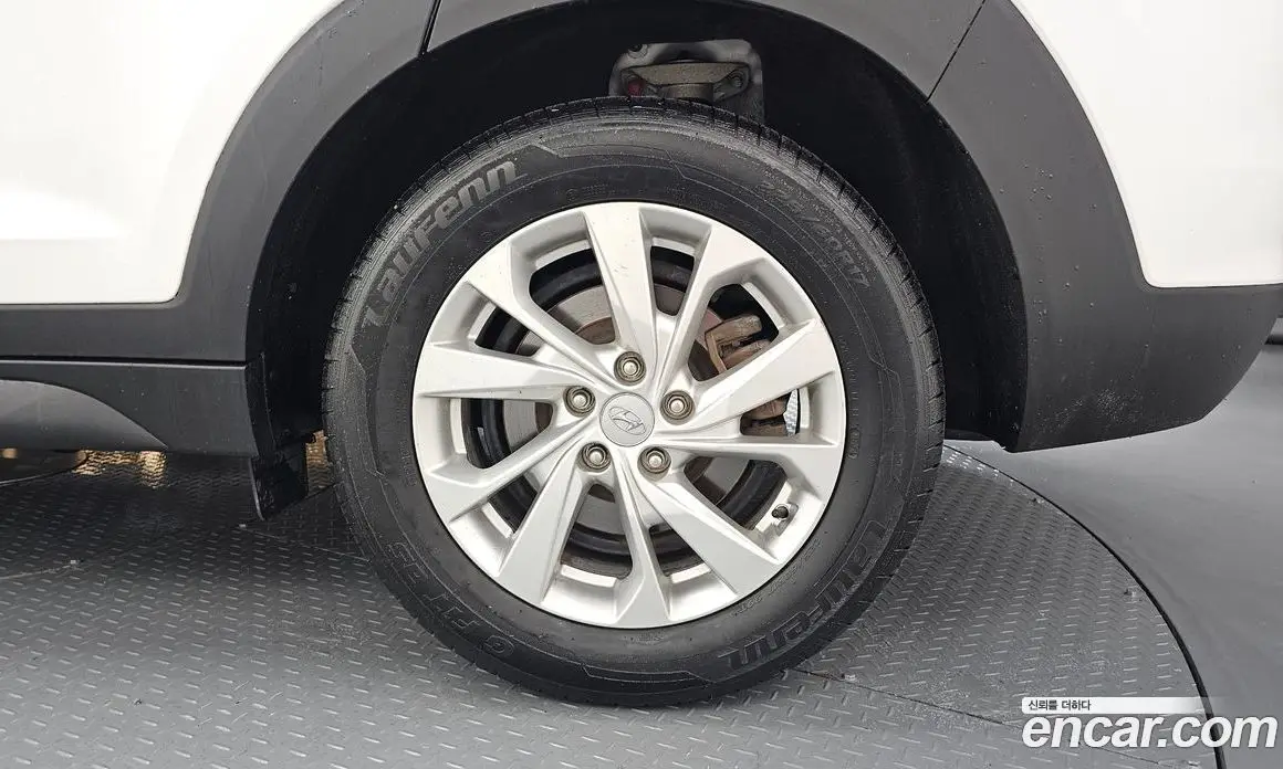 Hyundai Tucson 2019 1.6 автомат (гидро), фото 7