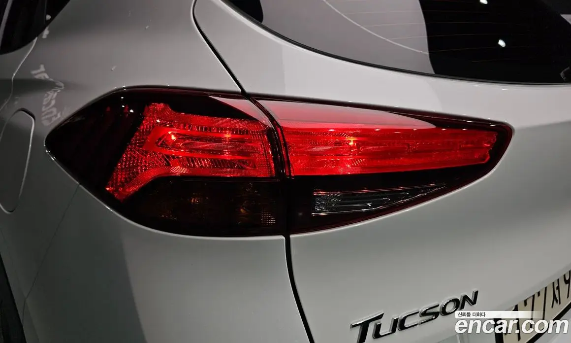 Hyundai Tucson 2019 1.6 автомат (гидро), фото 9