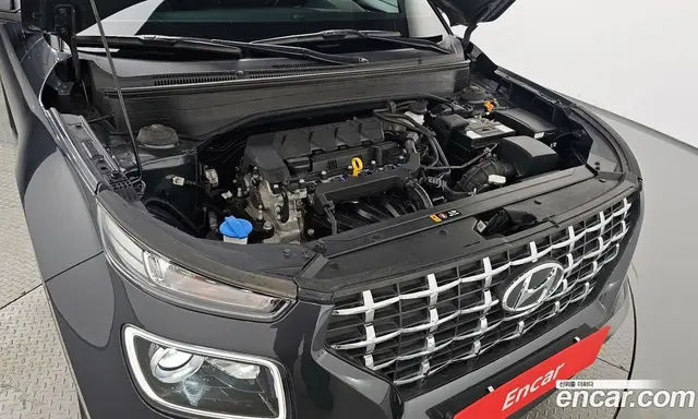 Hyundai Venue 2021 1.6 автомат (гидро), миниатюра 6