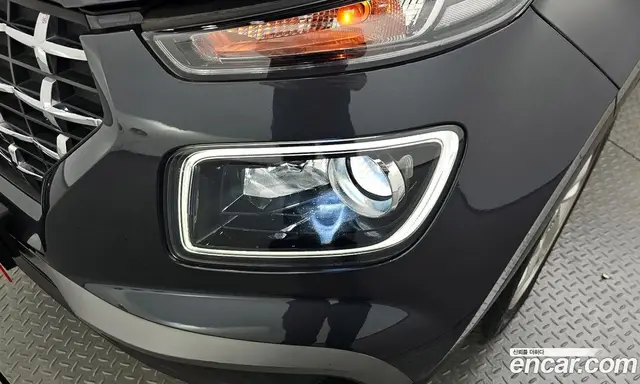 Hyundai Venue 2021 1.6 автомат (гидро), миниатюра 8