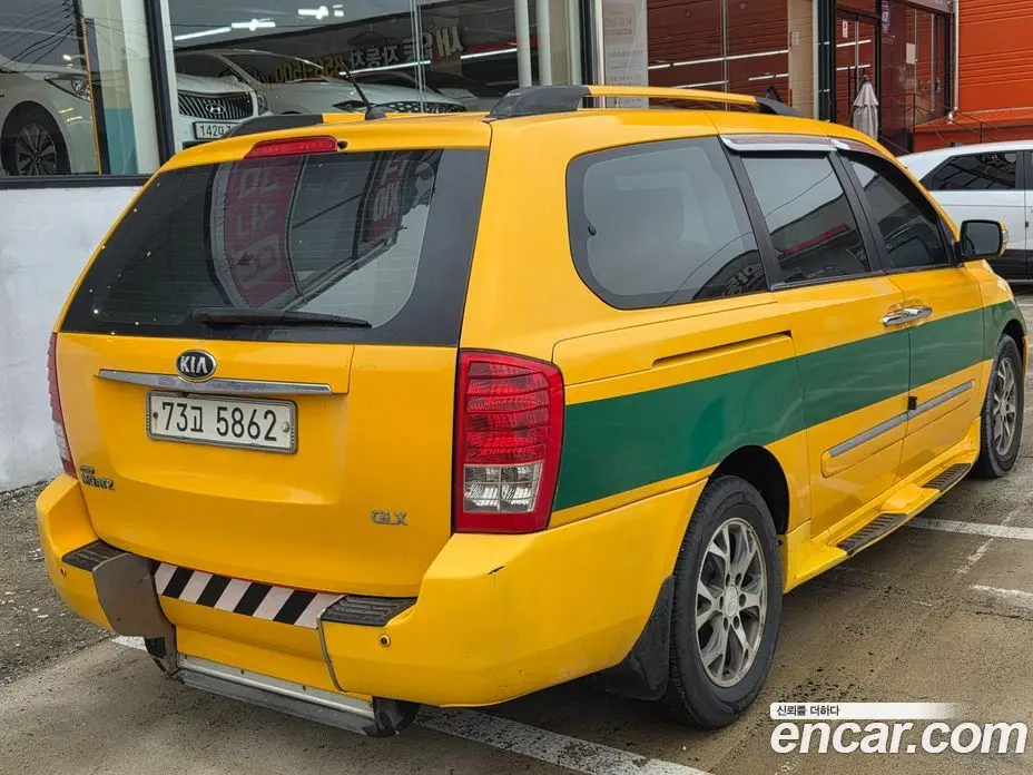 Kia Carnival 2014 2.2 автомат (гидро), фото 6