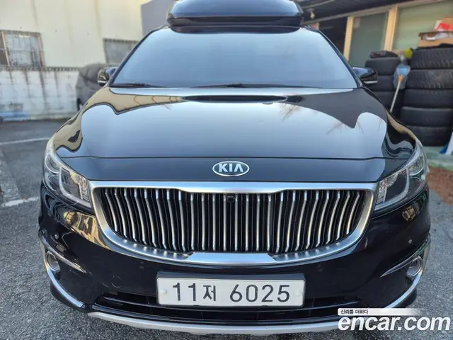 Kia Carnival, 2015, 290 000 км