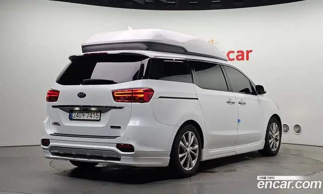 Kia Carnival 2018 2.2 автомат (гидро), миниатюра 2