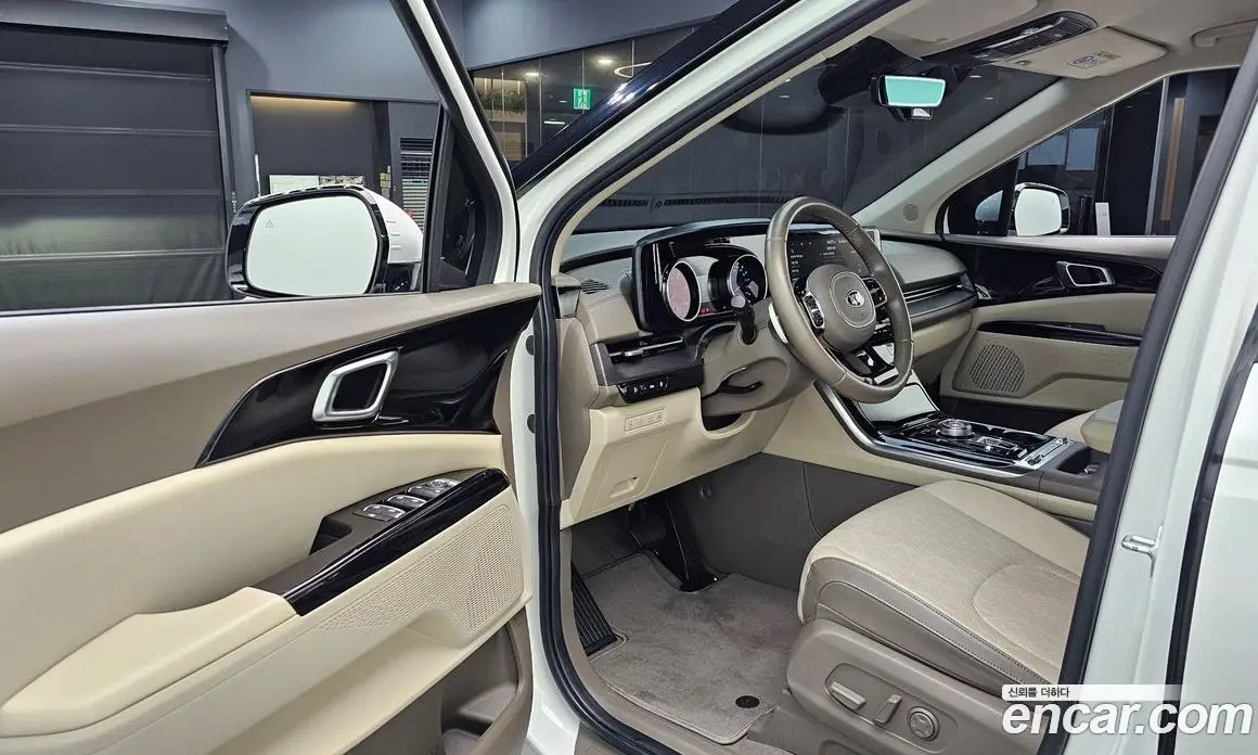 Kia Carnival 2020 2.2 автомат (гидро), фото 13