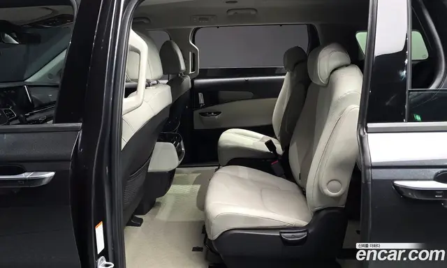 Kia Carnival 2021 2.2 автомат (гидро), миниатюра 12