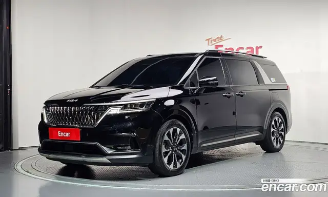 Kia Carnival, 2021, 135 948 км
