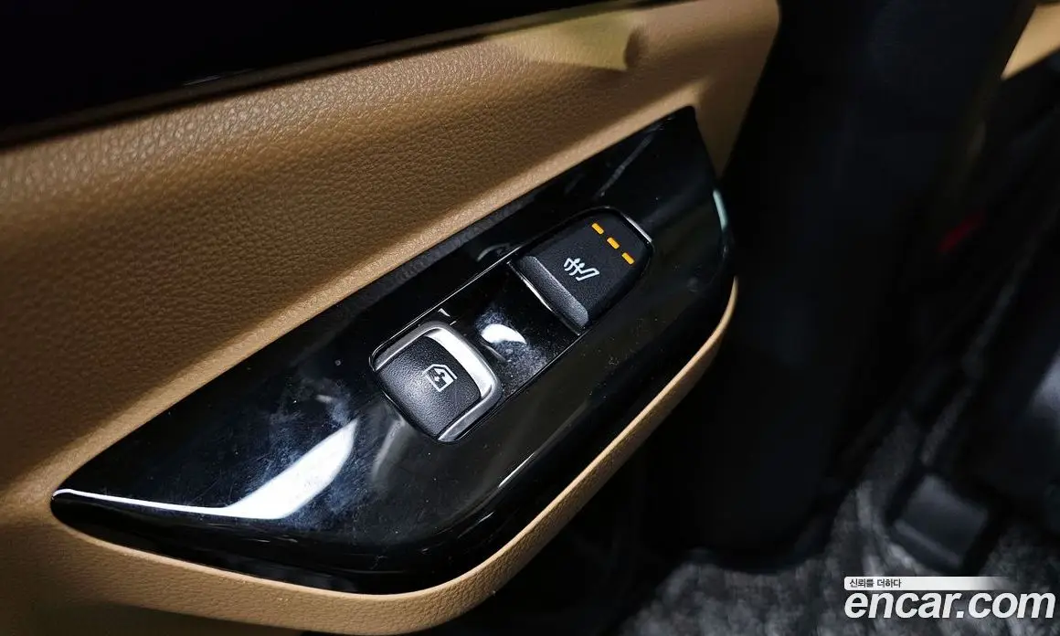 Kia Carnival 2023 2.2 автомат (гидро), фото 19