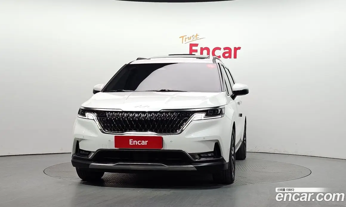 Kia Carnival 2023 2.2 автомат (гидро), фото 3