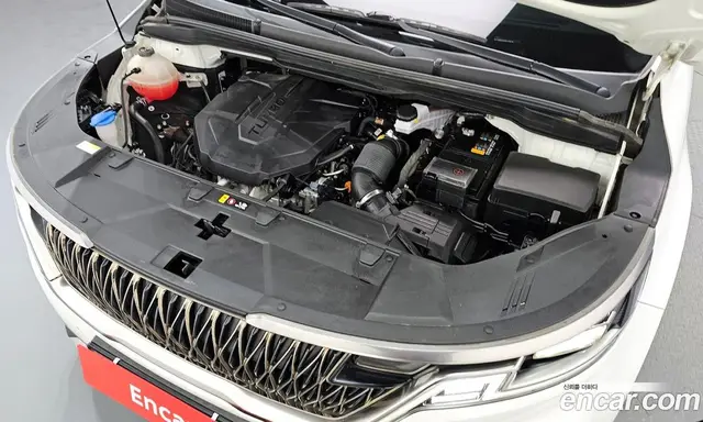 Kia Carnival 2023 2.2 автомат (гидро), миниатюра 6