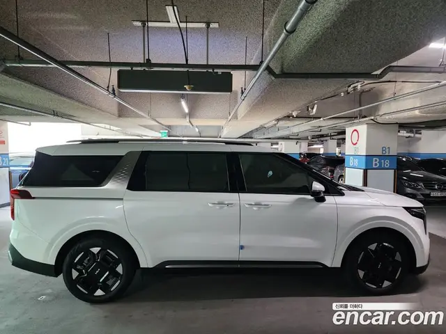 Kia Carnival 2025 1.6 автомат (гидро), миниатюра 11 Kia Carnival 2025 1.6 автомат (гидро), миниатюра 11