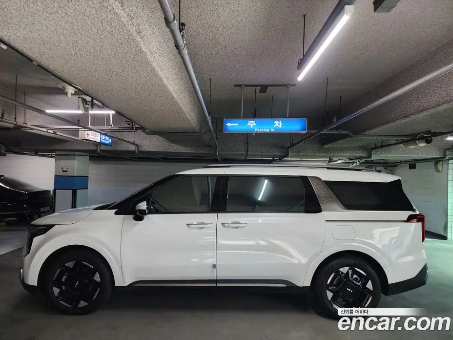 Kia Carnival 2025 1.6 автомат (гидро), фото 12 Kia Carnival 2025 1.6 автомат (гидро), фото 12