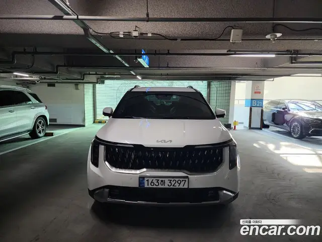 Kia Carnival 2025 1.6 автомат (гидро), миниатюра 3 Kia Carnival 2025 1.6 автомат (гидро), миниатюра 3