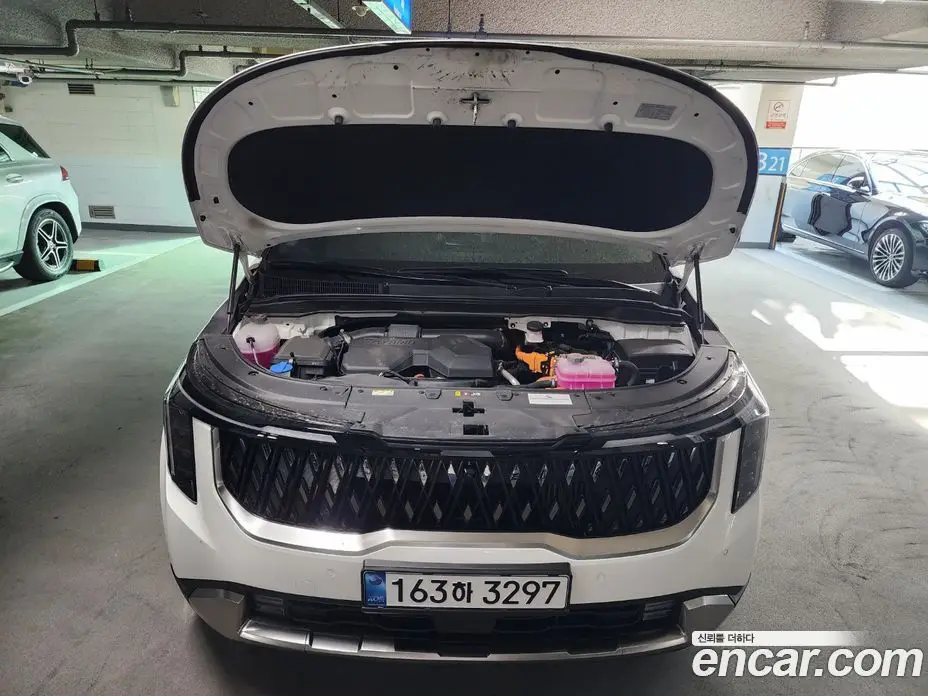 Kia Carnival 2025 1.6 автомат (гидро), фото 6 Kia Carnival 2025 1.6 автомат (гидро), фото 6