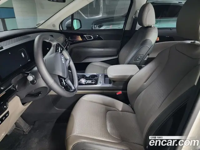 Kia Carnival 2025 1.6 автомат (гидро), миниатюра 10 Kia Carnival 2025 1.6 автомат (гидро), миниатюра 10