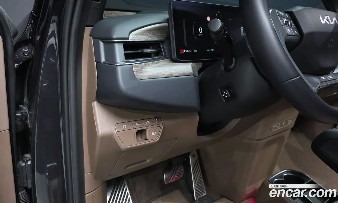 Kia EV9 2023 0.2 автомат (гидро), фото 13