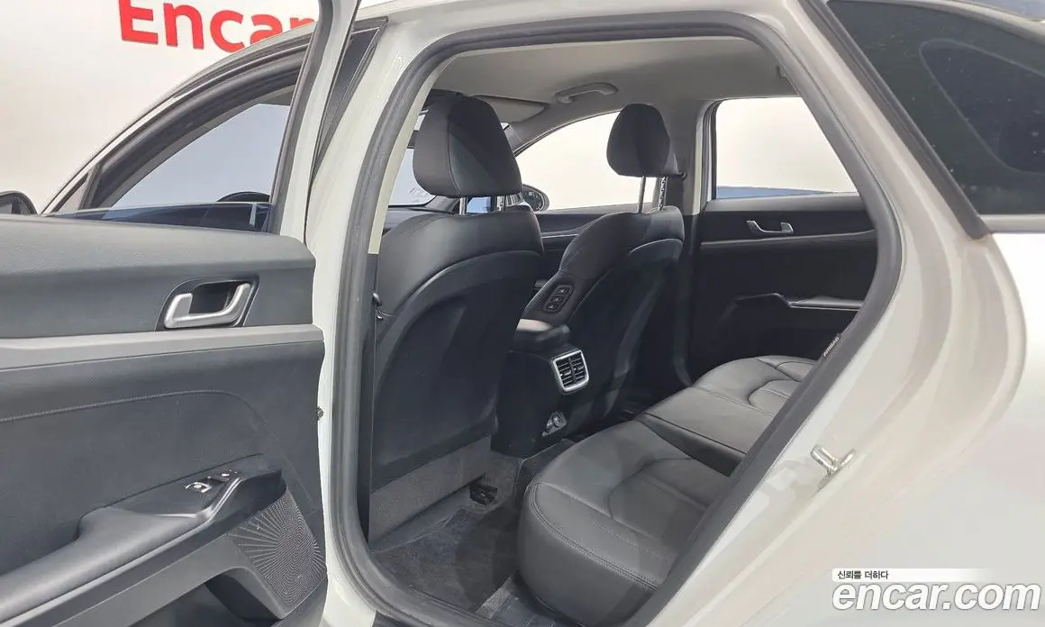 Kia K5 (Optima) 2020 2.0 автомат (гидро), фото 17
