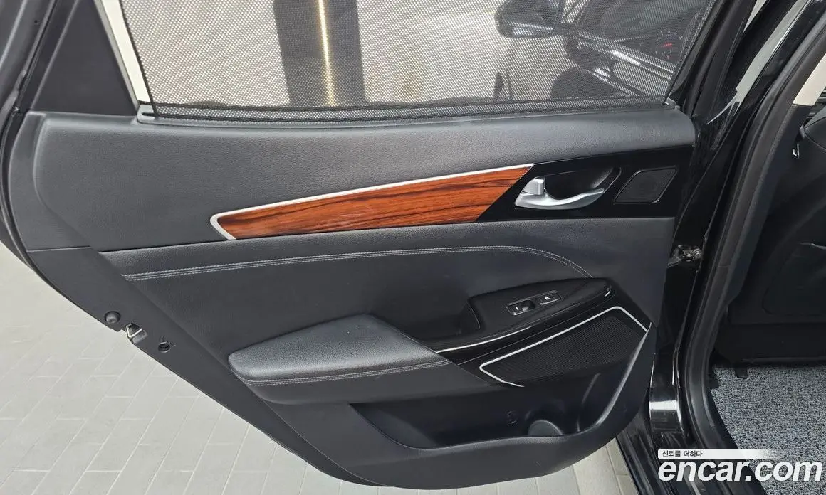 Kia K7 2016 3.0 автомат (гидро), фото 15