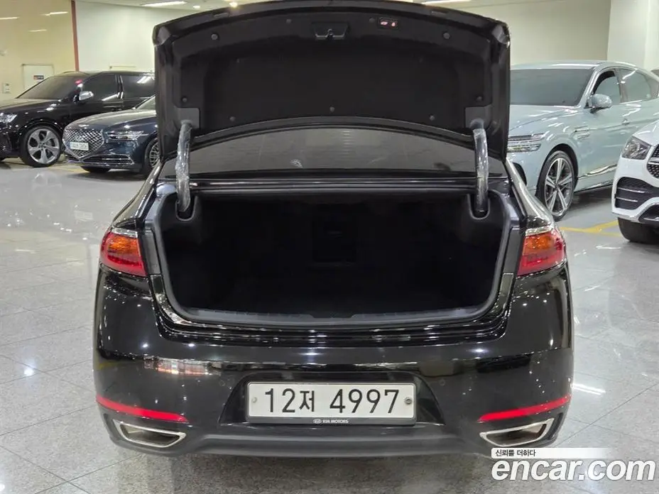 Kia K7 2018 3.0 автомат (гидро), фото 19 Kia K7 2018 3.0 автомат (гидро), фото 19