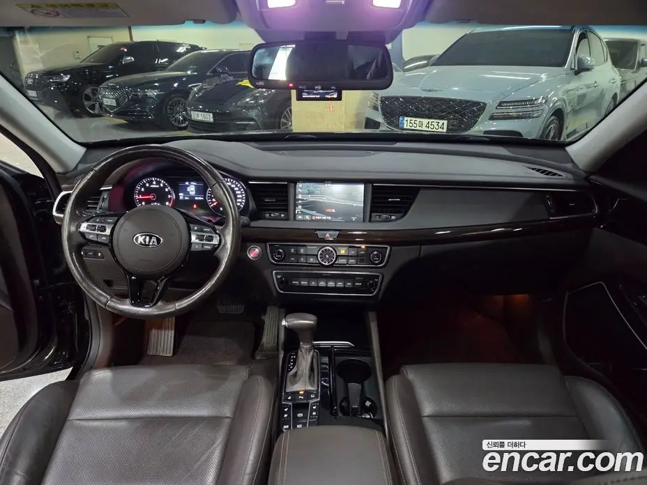 Kia K7 2018 3.0 автомат (гидро), фото 8 Kia K7 2018 3.0 автомат (гидро), фото 8