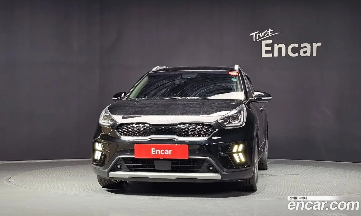 Kia Niro 2021 1.6 автомат (гидро), фото 3